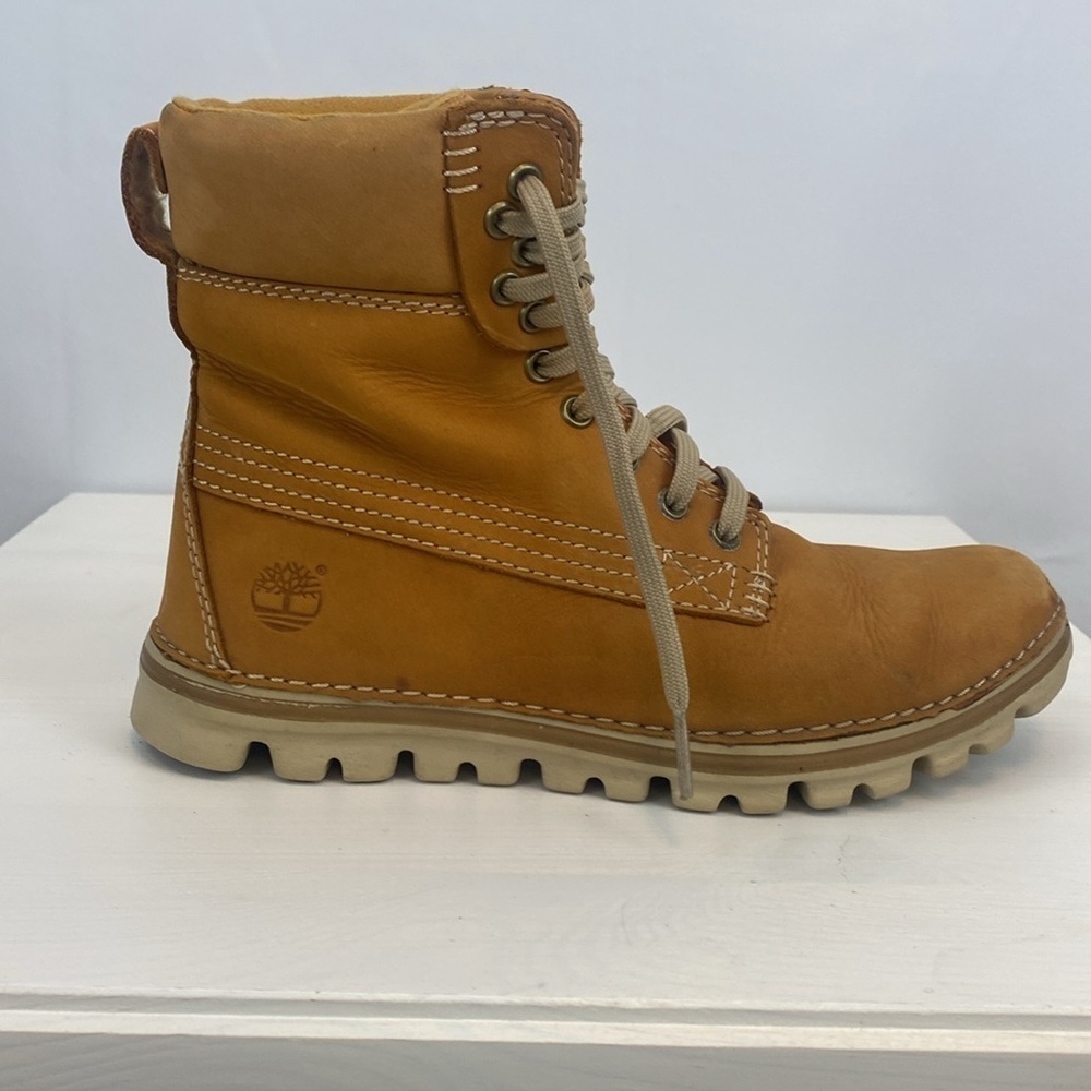 Women's Timberland Earthkeepers Brookton Boots - Picture 4 of 13